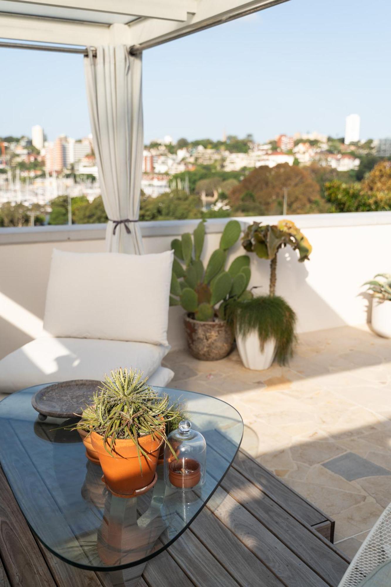 Apartment The Harry Seidler Penthouse - Steps To Cbd